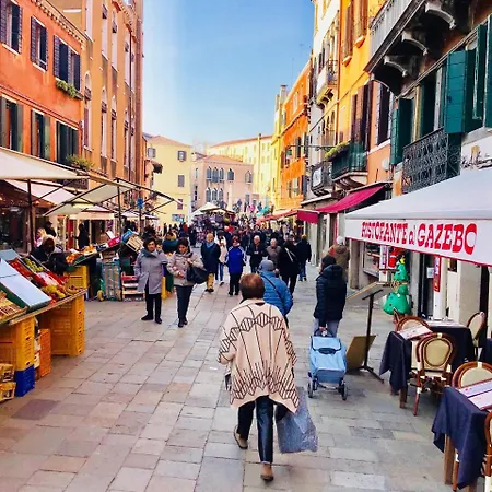 Le Guglie Veneziane Affittacamere Venezia