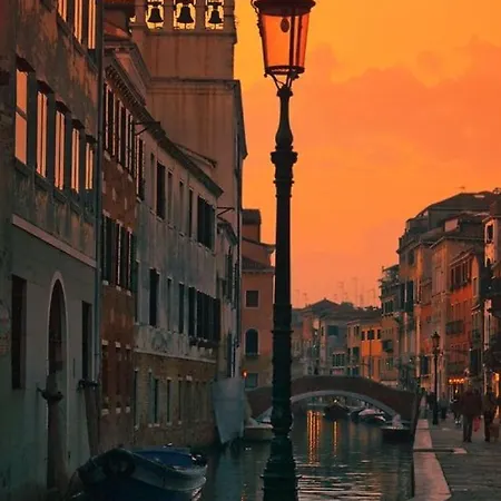 Le Guglie Veneziane 게스트하우스 *