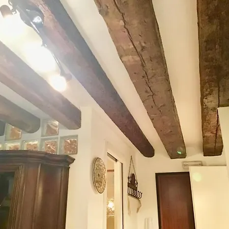 Le Guglie Veneziane 게스트하우스 *